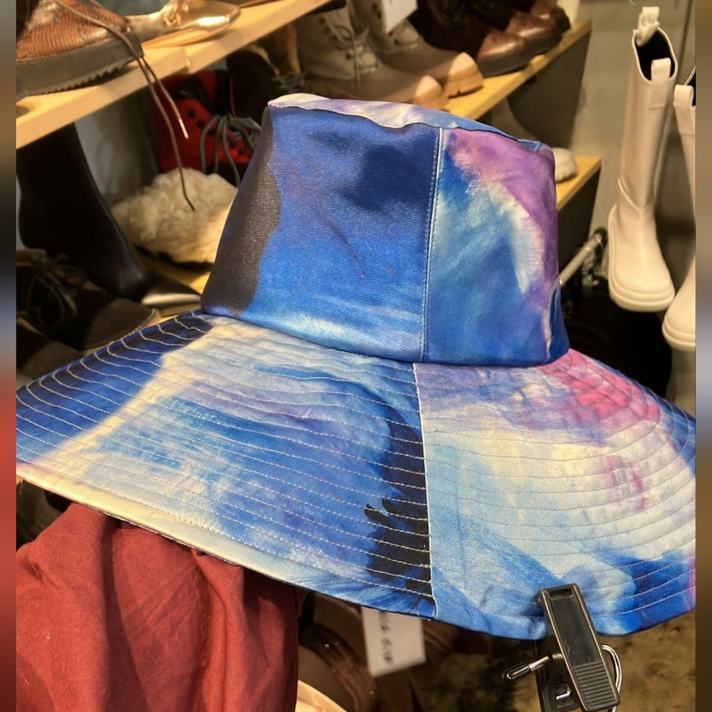 Nwt Eugenia Kim Large Multicolor Abstract Women's Hat - Picture 1 of 1